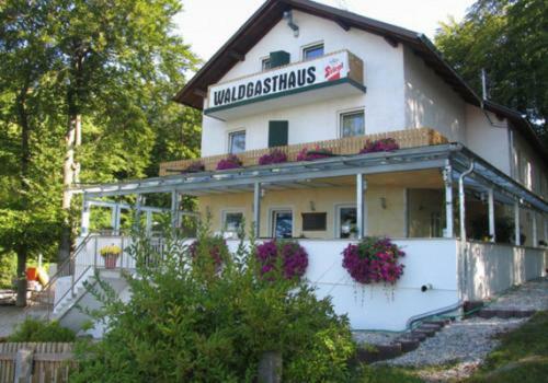 Waldgasthaus Hochburg-Ach Екстер'єр фото